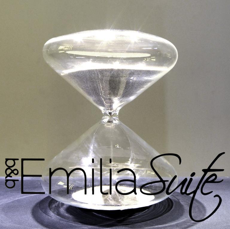 Emilia Suite Design مودينا المظهر الخارجي الصورة