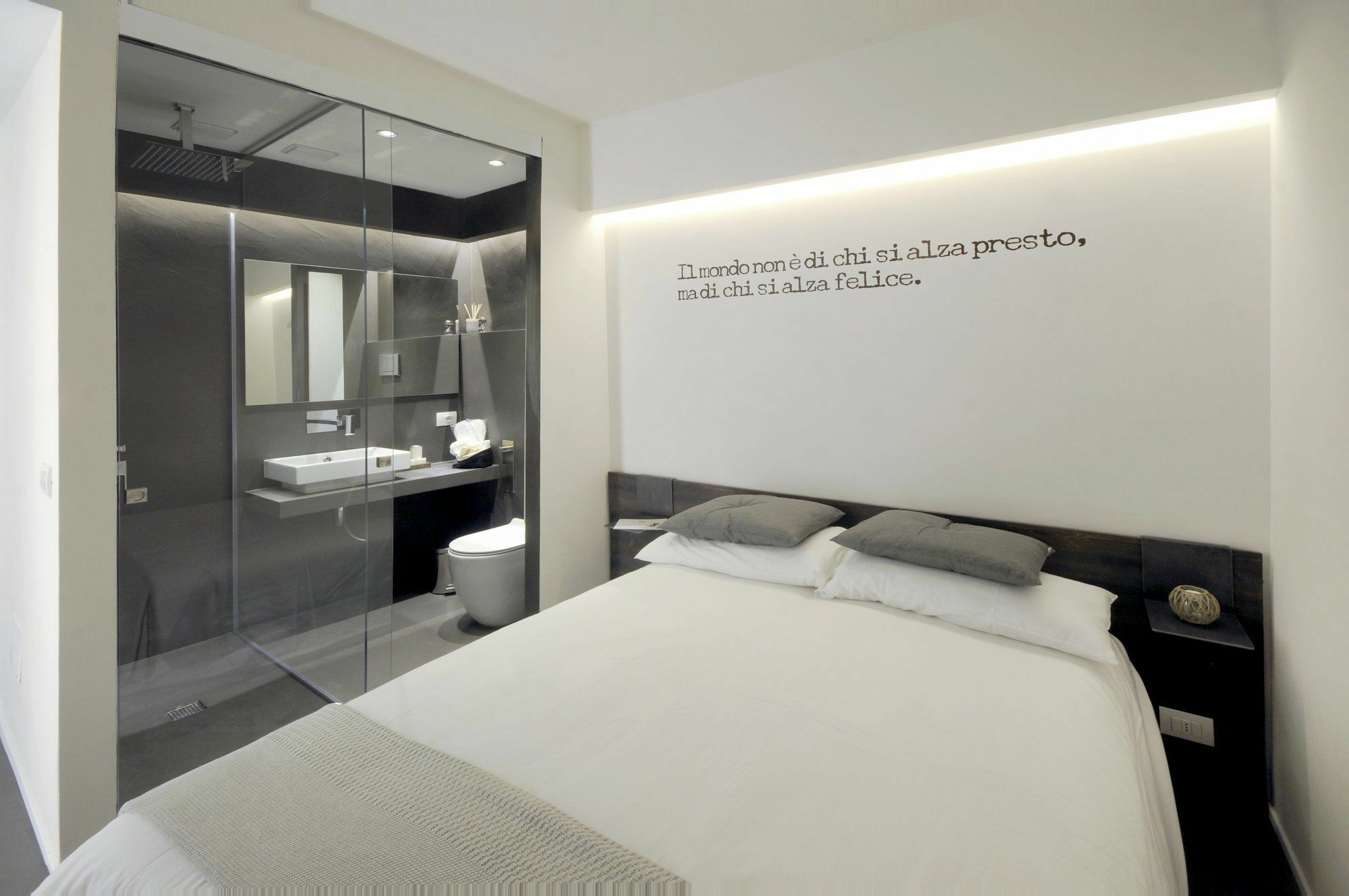 Emilia Suite Design مودينا المظهر الخارجي الصورة